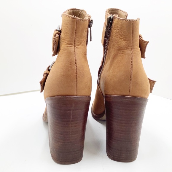 {Steve Madden}Trevur Double Buckle Ankle Boots - Picture 9 of 16